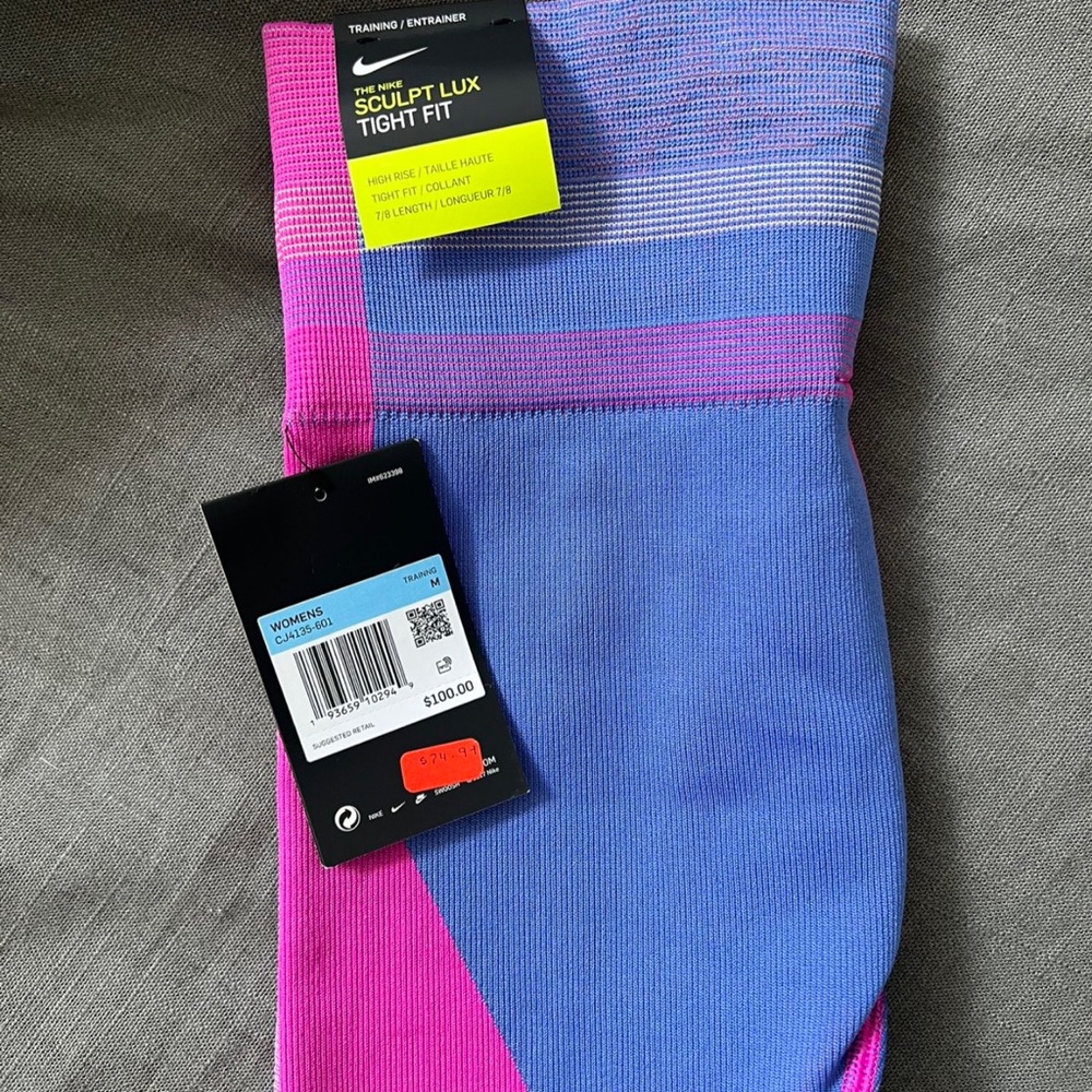 NIKE Sculpt LUX Leggings